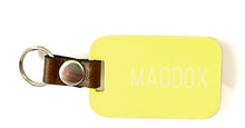 Load image into Gallery viewer, Acrylic keychain - Rectangle with name engraved