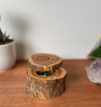 Load image into Gallery viewer, Wooden ring box-lilac 1