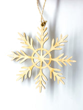 Load image into Gallery viewer, Snowflake ornament-set of 3
