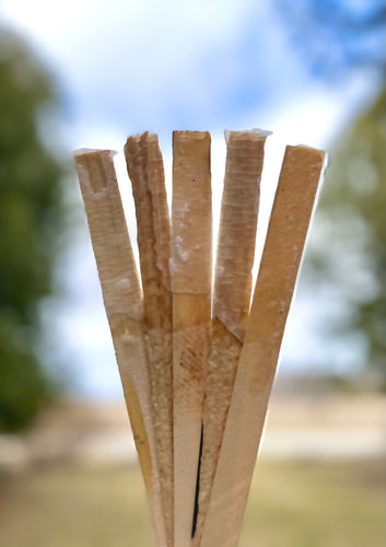 Wooden sticks coated in wax (set of 5)